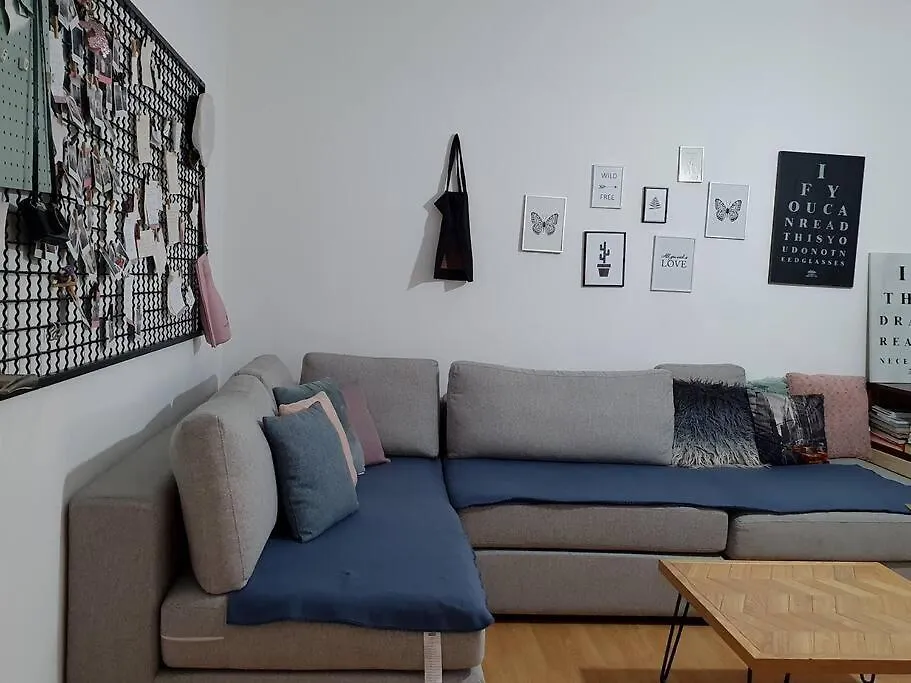 Love Tirana Apartment X 6 People 0*,