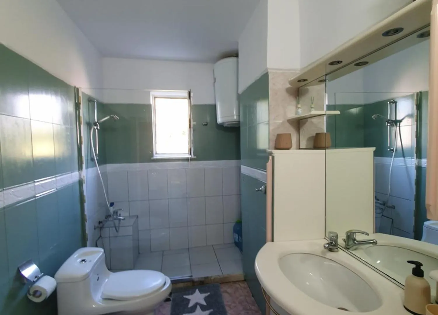 Love Tirana Apartment X 6 People
